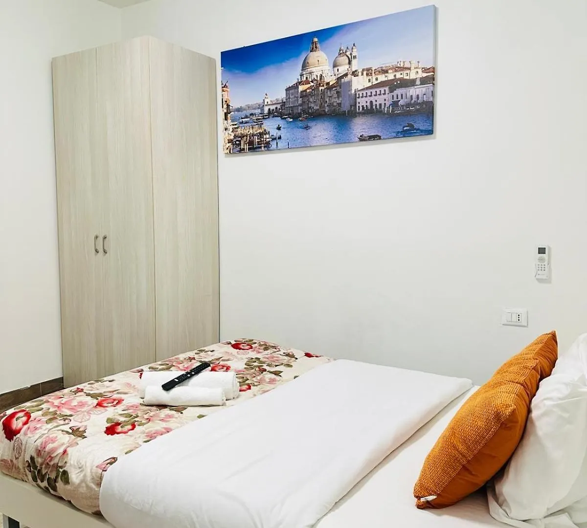 Dream Hub Hotel Mestre Guest house